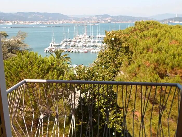 Appartamento con 5 locali in vendita in Portovenere