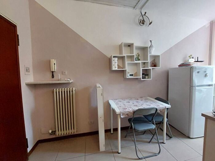 Appartamento monolocale in affitto in Borgo San Silvestro, Centro Storico, Parma