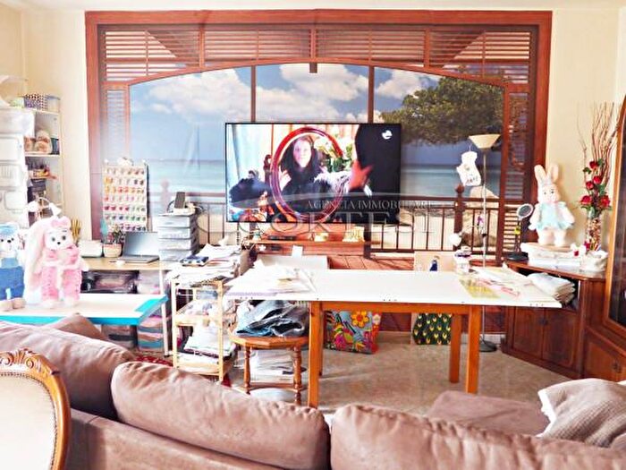 Appartamento quadrilocale in vendita in Via Vincenzo Maniconi, Perugia