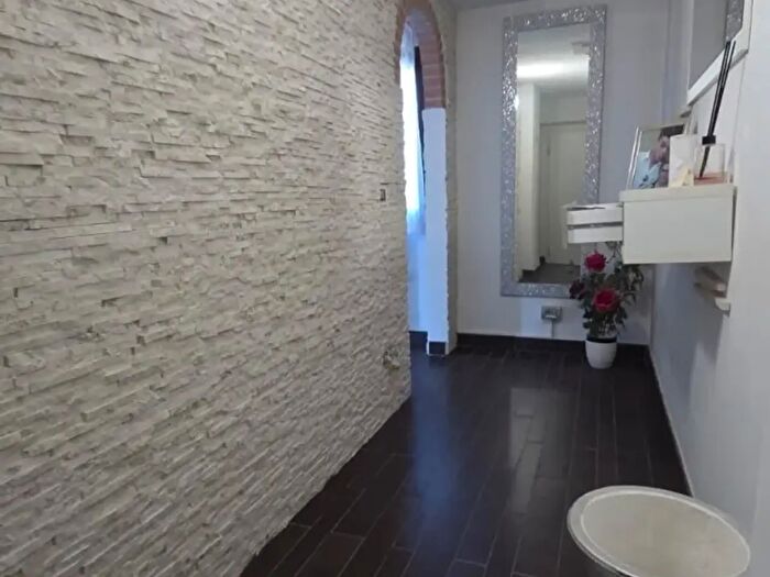 Appartamento trilocale in vendita in Via Claudia, Maranello
