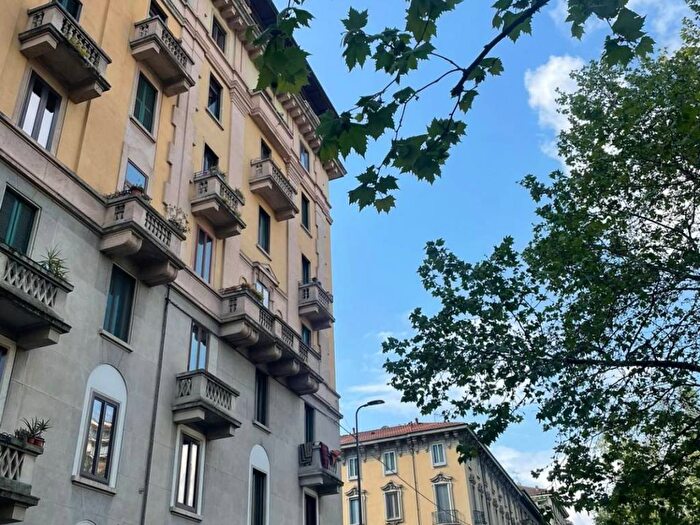 Appartamento bilocale in affitto in Viale Mugello, Porta Vittoria, Milano