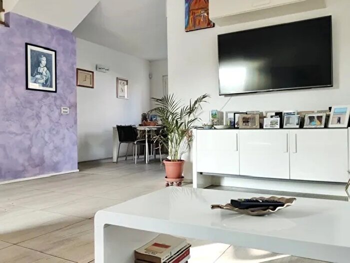 Casa con 5 locali in vendita in Vicchio