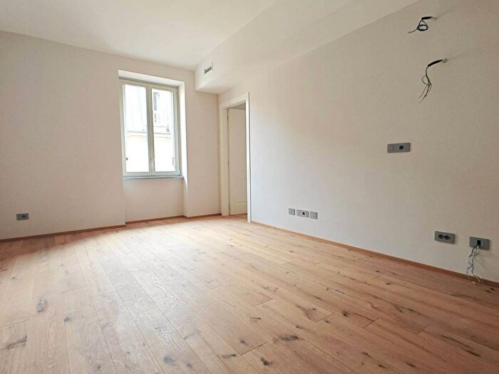 Appartamento bilocale in affitto in Via Madama Cristina, San Salvario Dante, Torino