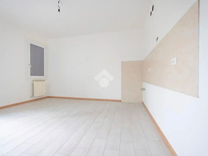 Casa quadrilocale in vendita in Mira