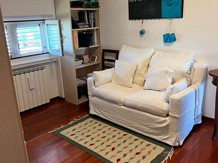 Casa con 5 locali in affitto in Via Porto Recanati, Fregene, Fiumicino