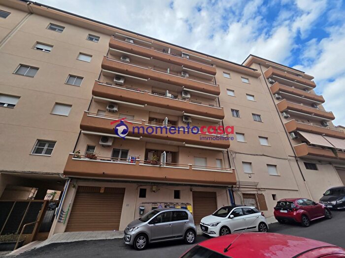 Appartamento quadrilocale in vendita in Diramazione Quarta Via Ciccarello, Reggio Calabria