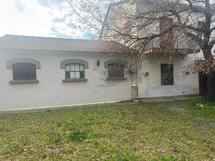 Casa con 6 locali in affitto in Grosseto