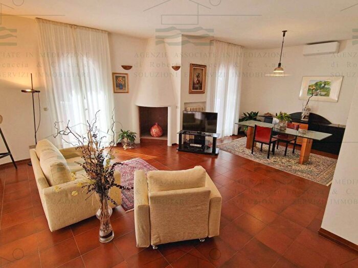 Appartamento con 5 locali in affitto in Via del Caravaggio, Mare, Cervia