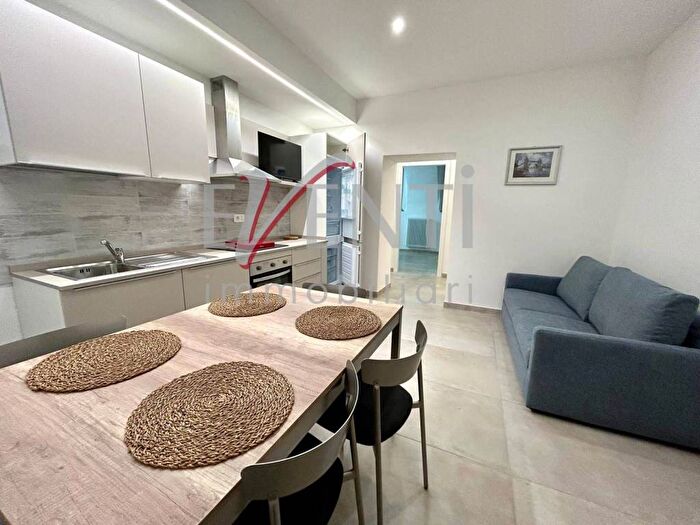 Appartamento trilocale in affitto in VIA TRENTO, Centro Storico, Pinerolo