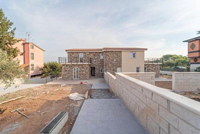 Casa con 5 locali in vendita in Via del Casale Antonioni, Roma