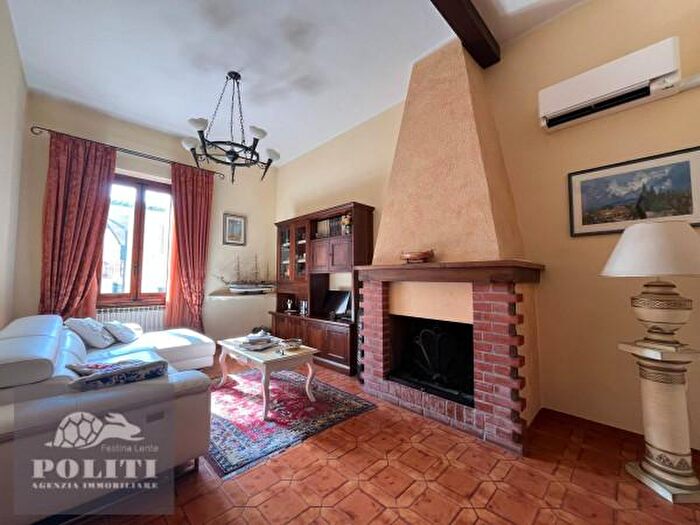 Appartamento quadrilocale in vendita in Via Antonio del Pela, Castelfiorentino