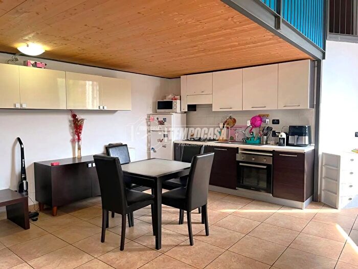 Appartamento bilocale in vendita in Via Oropa, Torino