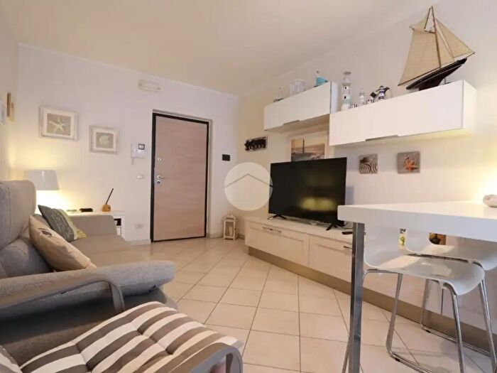 Appartamento trilocale in vendita in Via Rocco Chinnici, Tortoreto