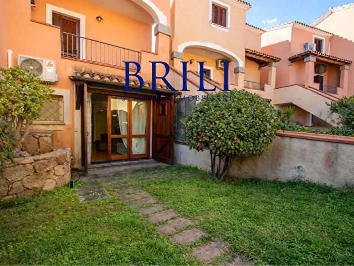 Appartamento trilocale in vendita in Golfo Aranci