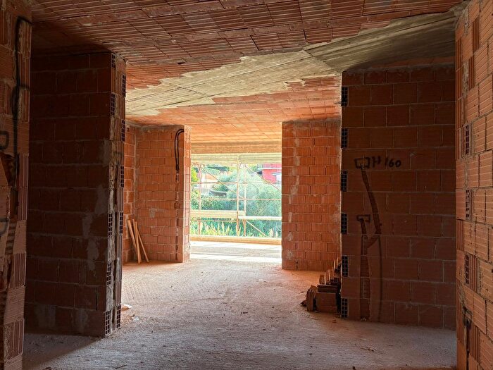 Appartamento quadrilocale in vendita in Via Cesare Battisti, Fonte Nuova