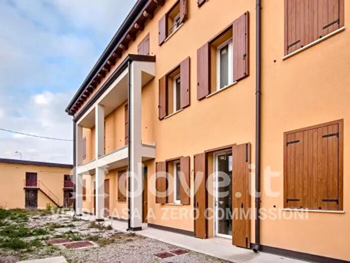 Casa trilocale in vendita in Via Ettore Facchini, Terre del Reno