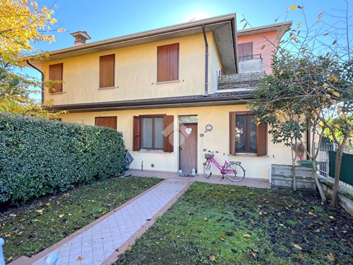 Appartamento bilocale in vendita in Via Amerigo Vespucci, Asola