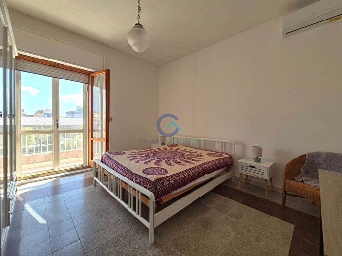 Appartamento quadrilocale in affitto in Catanzaro Lido, Catanzaro