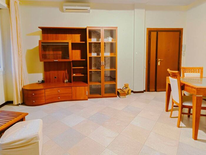 Appartamento bilocale in affitto in Via di Grotta Perfetta, Ardeatino Montagnola, Roma