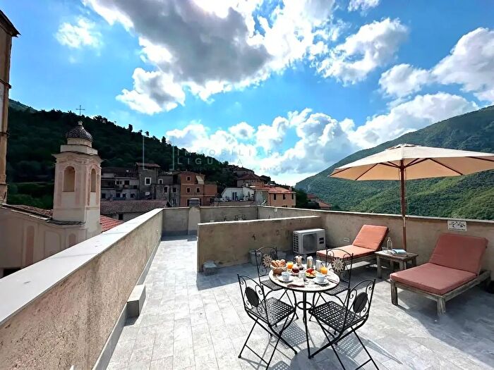 Appartamento bilocale in vendita in Via IV Novembre, Castelbianco