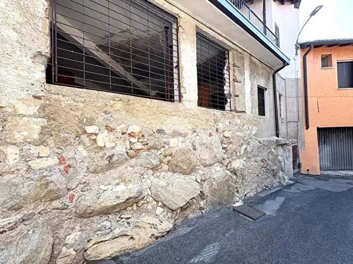 Appartamento trilocale in vendita in Via Alcide De Gasperi, Provaglio D'Iseo