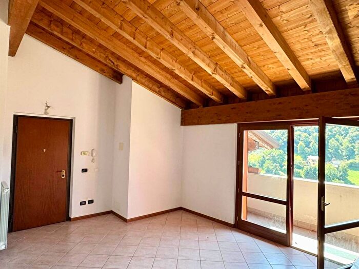 Appartamento trilocale in affitto in Polaveno