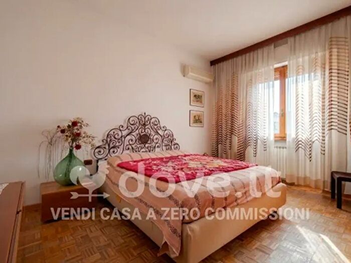 Appartamento con 5 locali in vendita in Via Bernardo Pasquini, Firenze