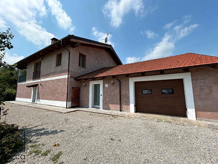 Casa con 5 locali in vendita in Fossano, Villafalletto