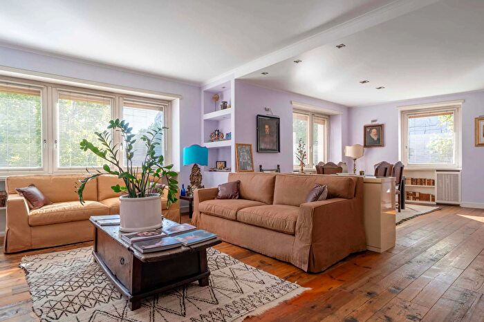 Appartamento in affitto in Via Antonio Canova, Milano