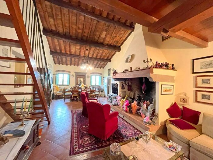 Casa quadrilocale in vendita in Barberino Tavarnelle