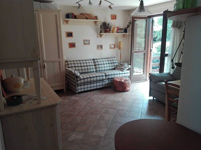 Appartamento monolocale in affitto in Via Miramonti, Sauze dOulx