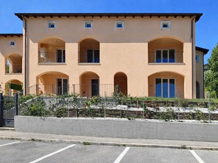 Appartamento con 7 locali in vendita in Terni