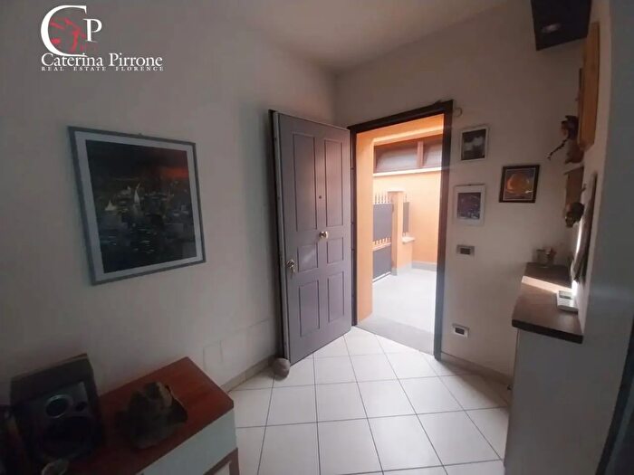 Appartamento con 6 locali in vendita in Via Vittorio Veneto, Dicomano