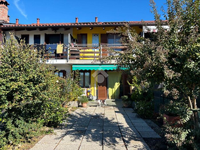 Casa quadrilocale in vendita in Borgata SantAntonio, Favria