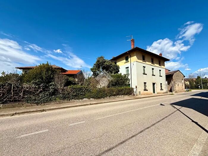 Casa quadrilocale in vendita in Via Isonzo, Lestizza