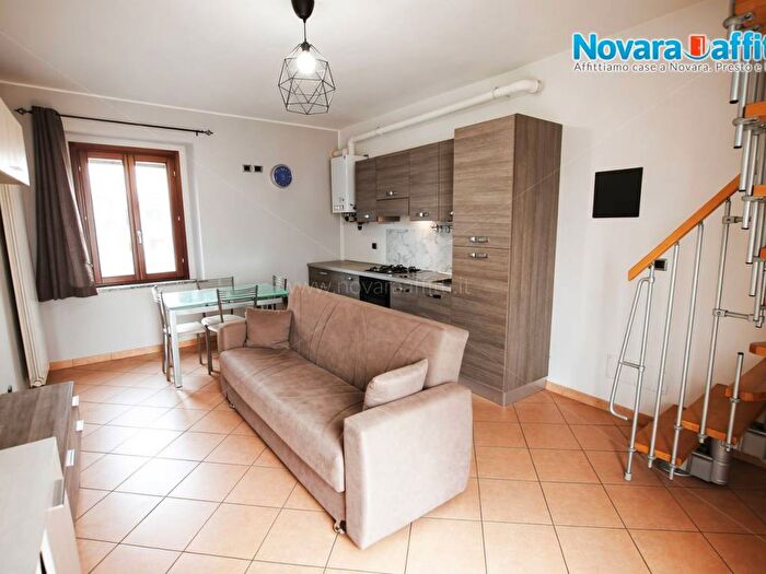 Appartamento bilocale in affitto in Viale Beato Quagliotti, Galliate