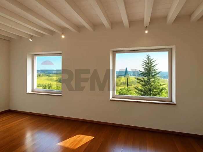 Appartamento quadrilocale in vendita in Via della Motta, Empoli