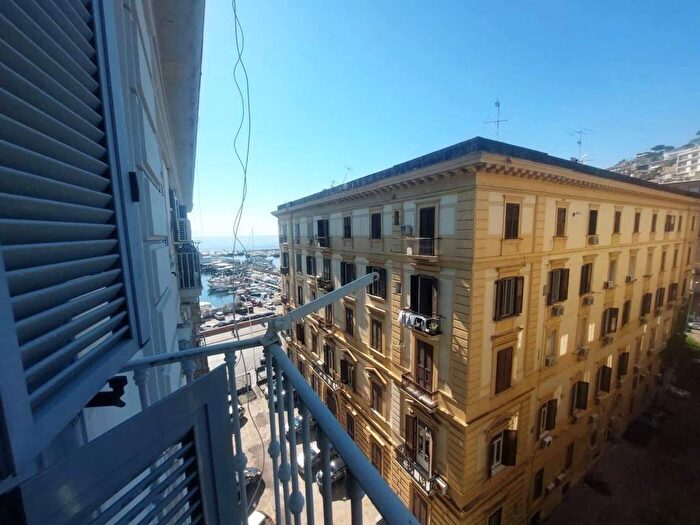 Appartamento bilocale in affitto in via caracciolo, Mergellina Piedigrotta, Napoli