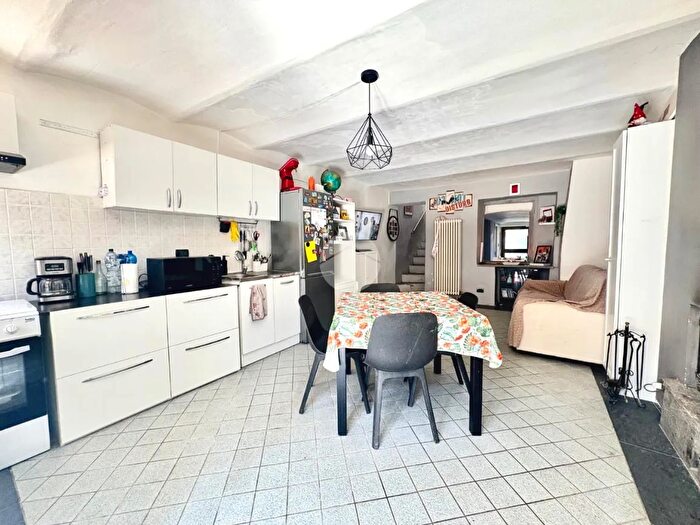 Casa trilocale in vendita in Via IV Novembre, Buttigliera Alta