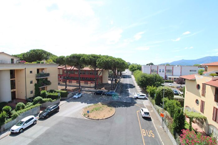 Appartamento quadrilocale in vendita in a Firenze, Pontedera