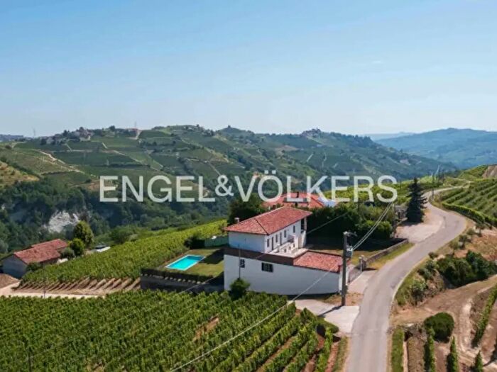 Casa con 6 locali in vendita in Località Cappelletta, Mango
