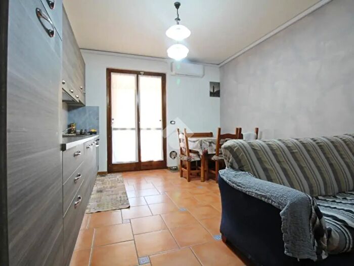 Appartamento trilocale in vendita in Via Orindo Pieri, Prato