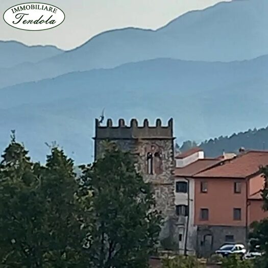 Casa quadrilocale in vendita in Fosdinovo