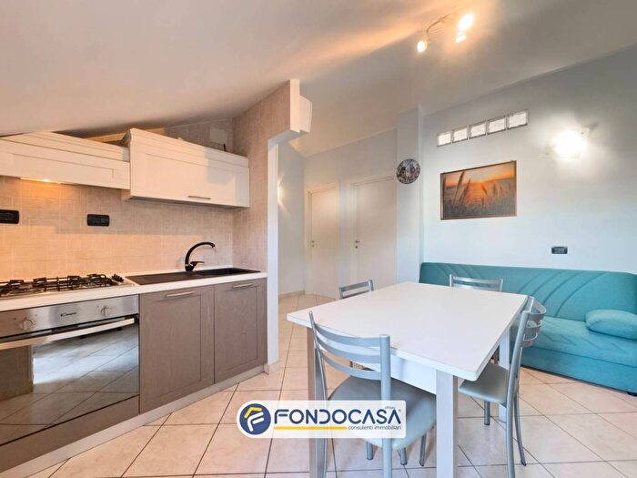 Appartamento bilocale in affitto in Via Clavesana, Marina Di Andora, Andora