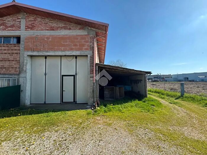 Casa trilocale in vendita in Via Ronco, San Giorgio In Bosco