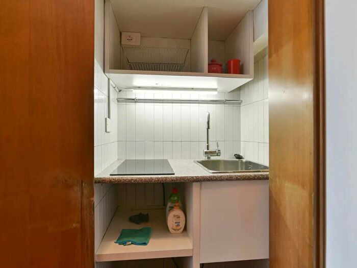 Appartamento monolocale in affitto in Corso Monforte, Milano