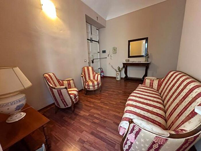 Appartamento quadrilocale in vendita in Via Castello Maniace, Siracusa