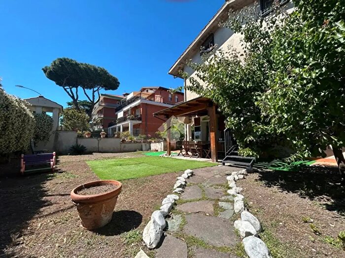 Casa monolocale in vendita in Via Calatafimi, Marino