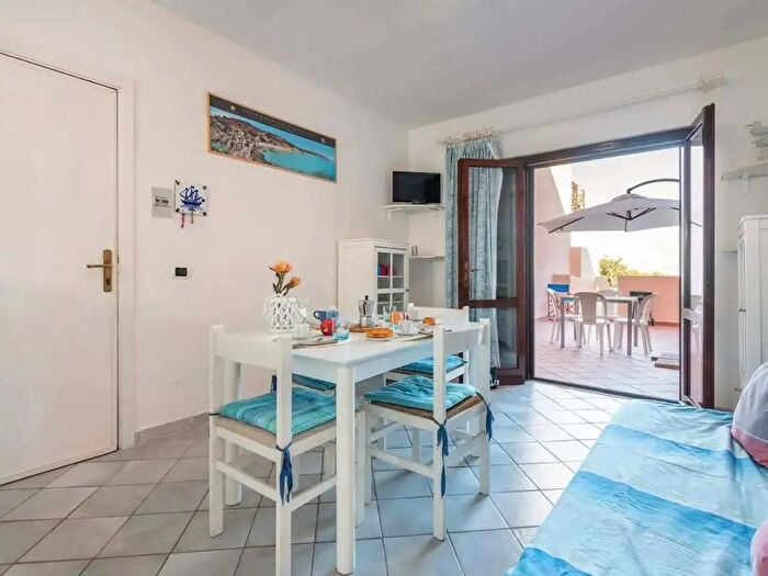 Appartamento monolocale in affitto in Via dei Rosmarini, Stintino