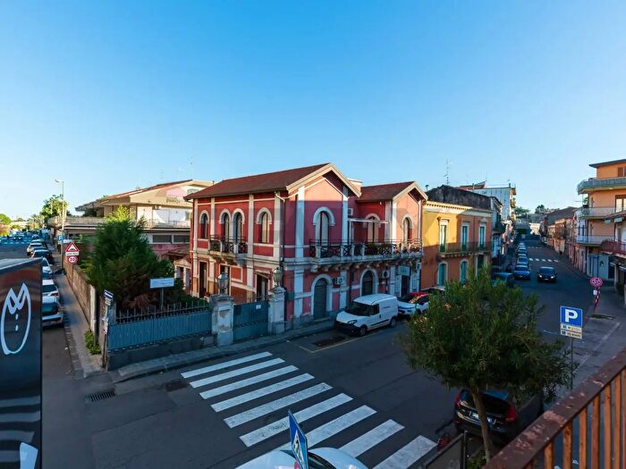 Appartamento quadrilocale in vendita in Via Duca dAosta, San Giovanni La Punta